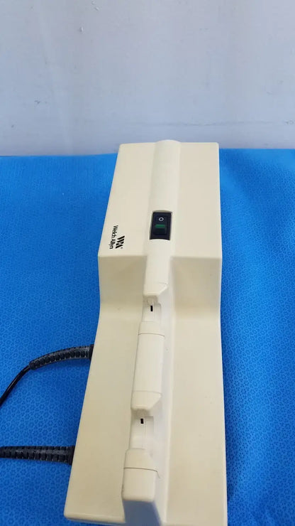 Welch Allyn 767 Series Wall Transformer with 11720 Ophthalmoscope & Otoscope