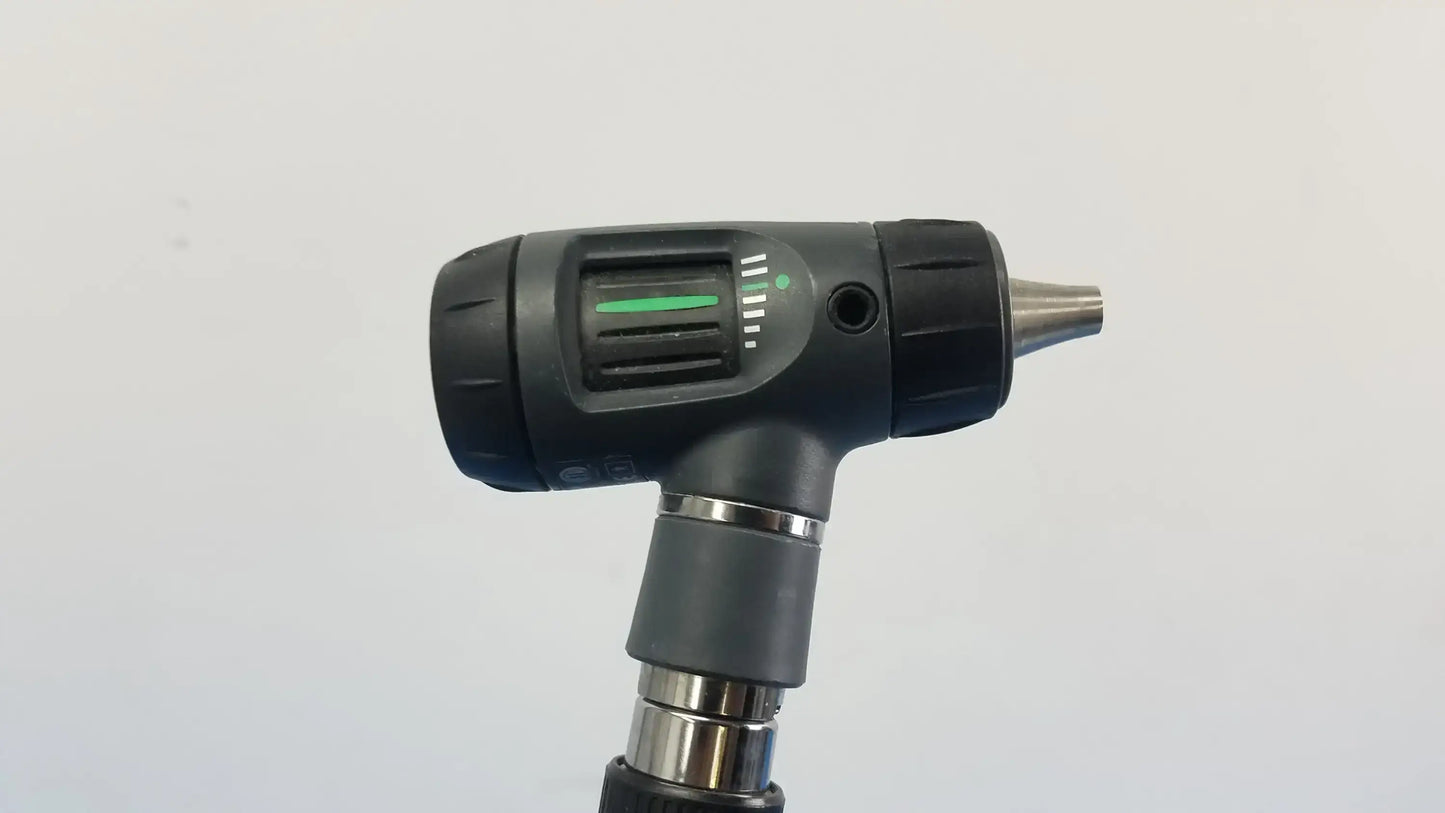 Welch Allyn 767 Series Wall Transformer With Otoscope & Ophthalmoscope Heads - Diagnostic System