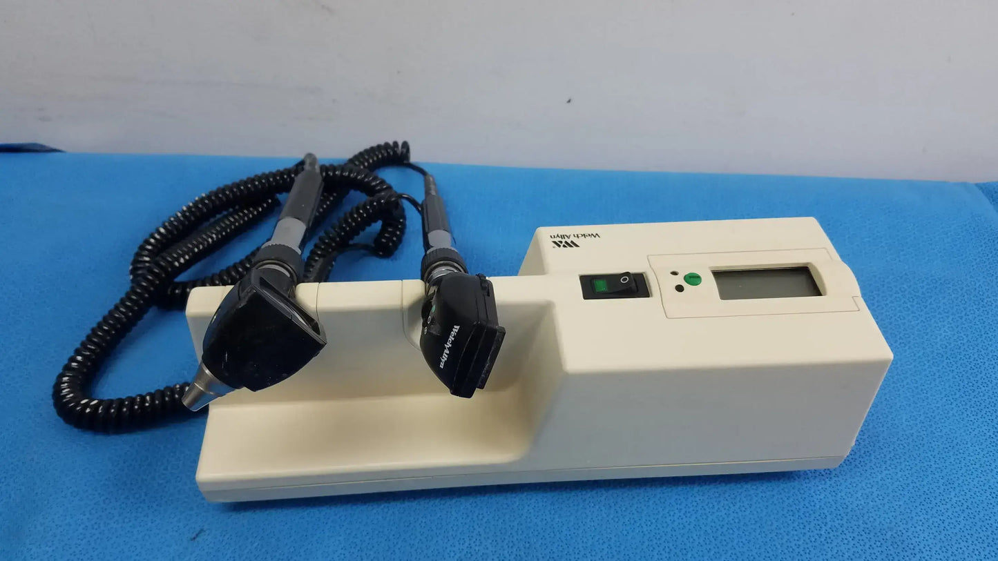 Welch Allyn 767 Series Wall Transformer With Otoscope & Ophthalmoscope Heads