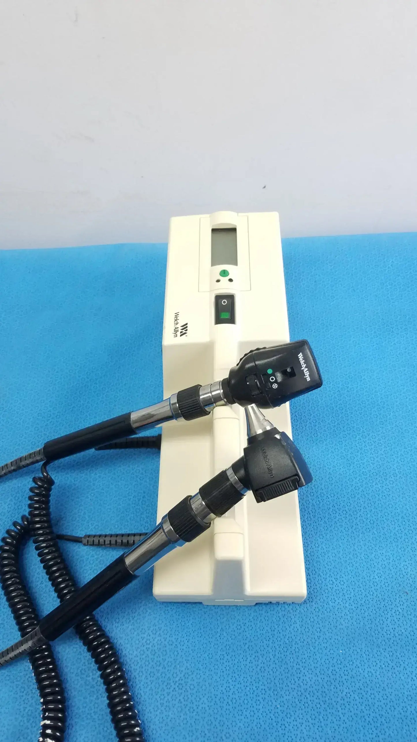 Welch Allyn 767 Series Wall Transformer With Otoscope & Ophthalmoscope Heads
