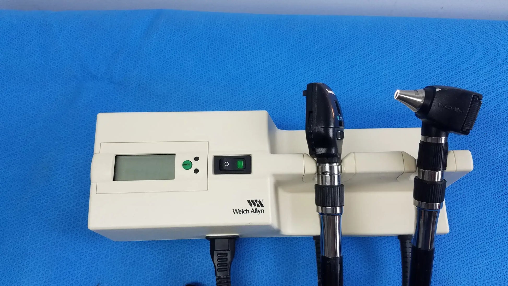 Welch Allyn 767 Series Wall Transformer With Otoscope & Ophthalmoscope Heads