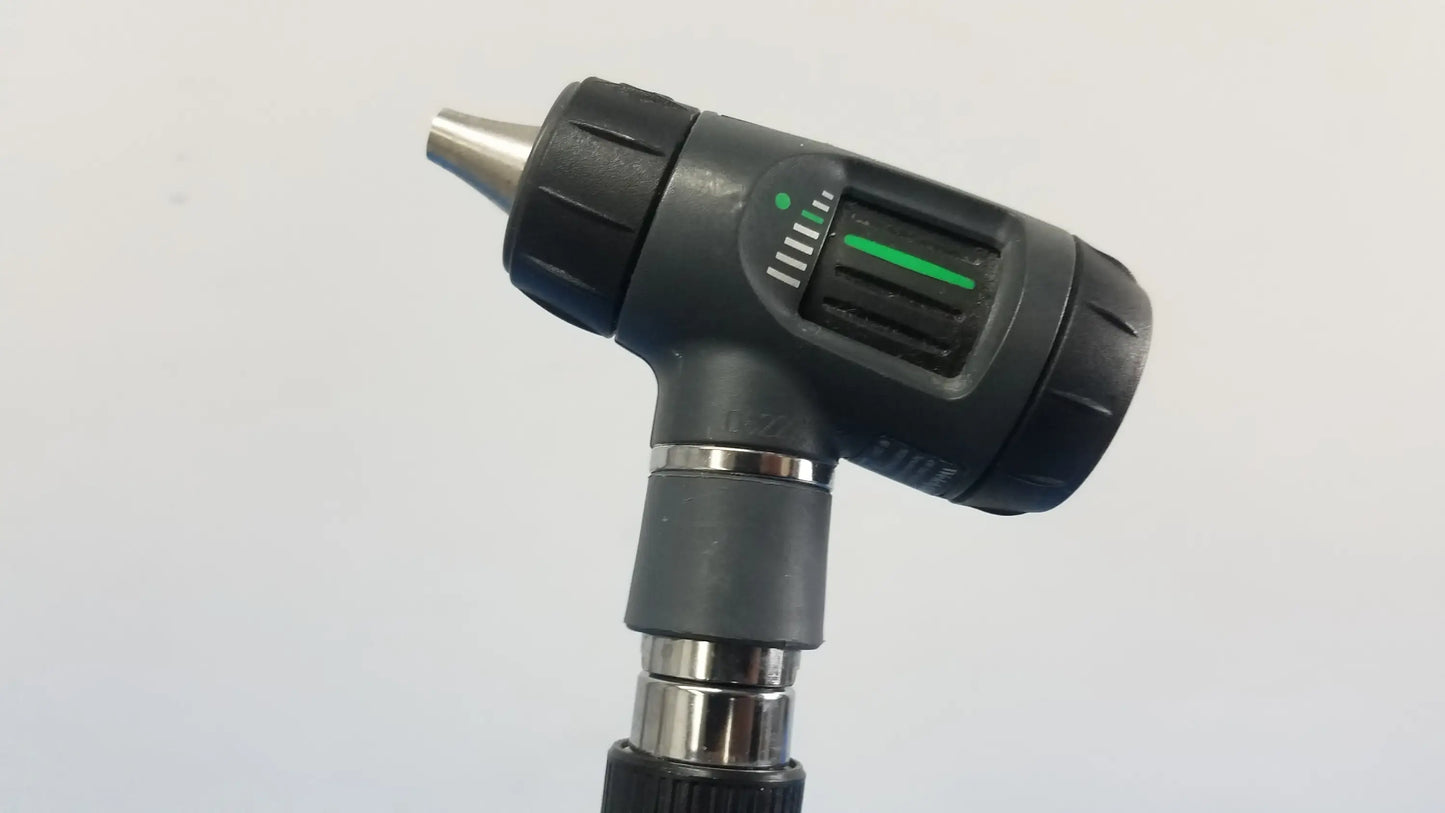 Welch Allyn 767 Series Wall Transformer With Otoscope & Ophthalmoscope Heads - Diagnostic System