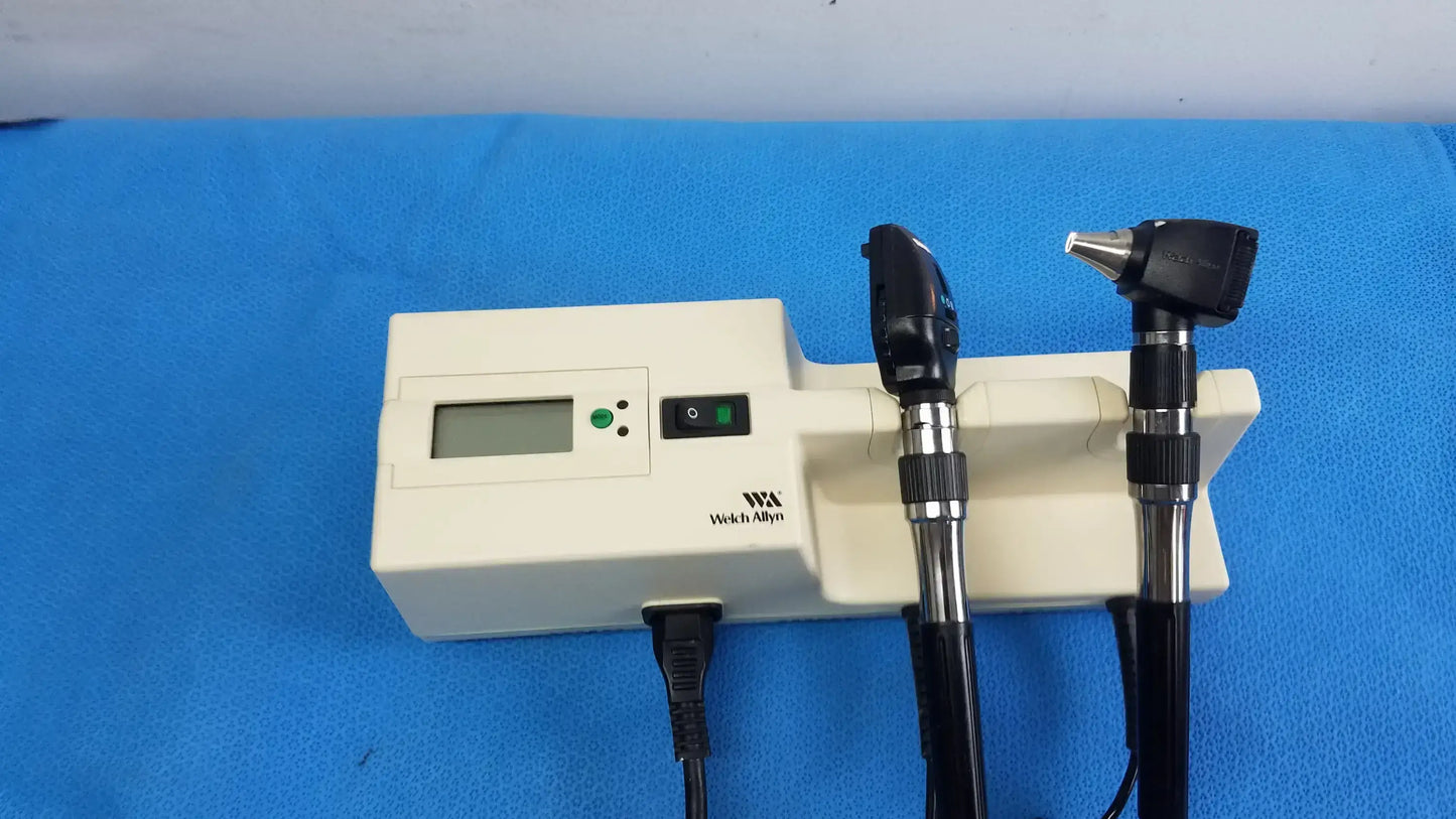 Welch Allyn 767 Series Wall Transformer With Otoscope & Ophthalmoscope Heads