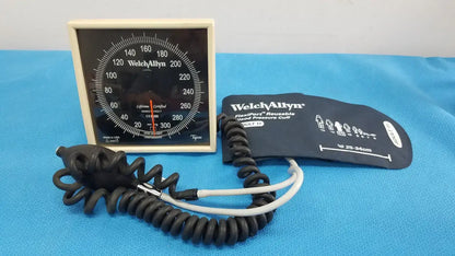Welch Allyn Blood Pressure Monitor Kit Desk Aneroid Sphygmomanometer Adult Cuff