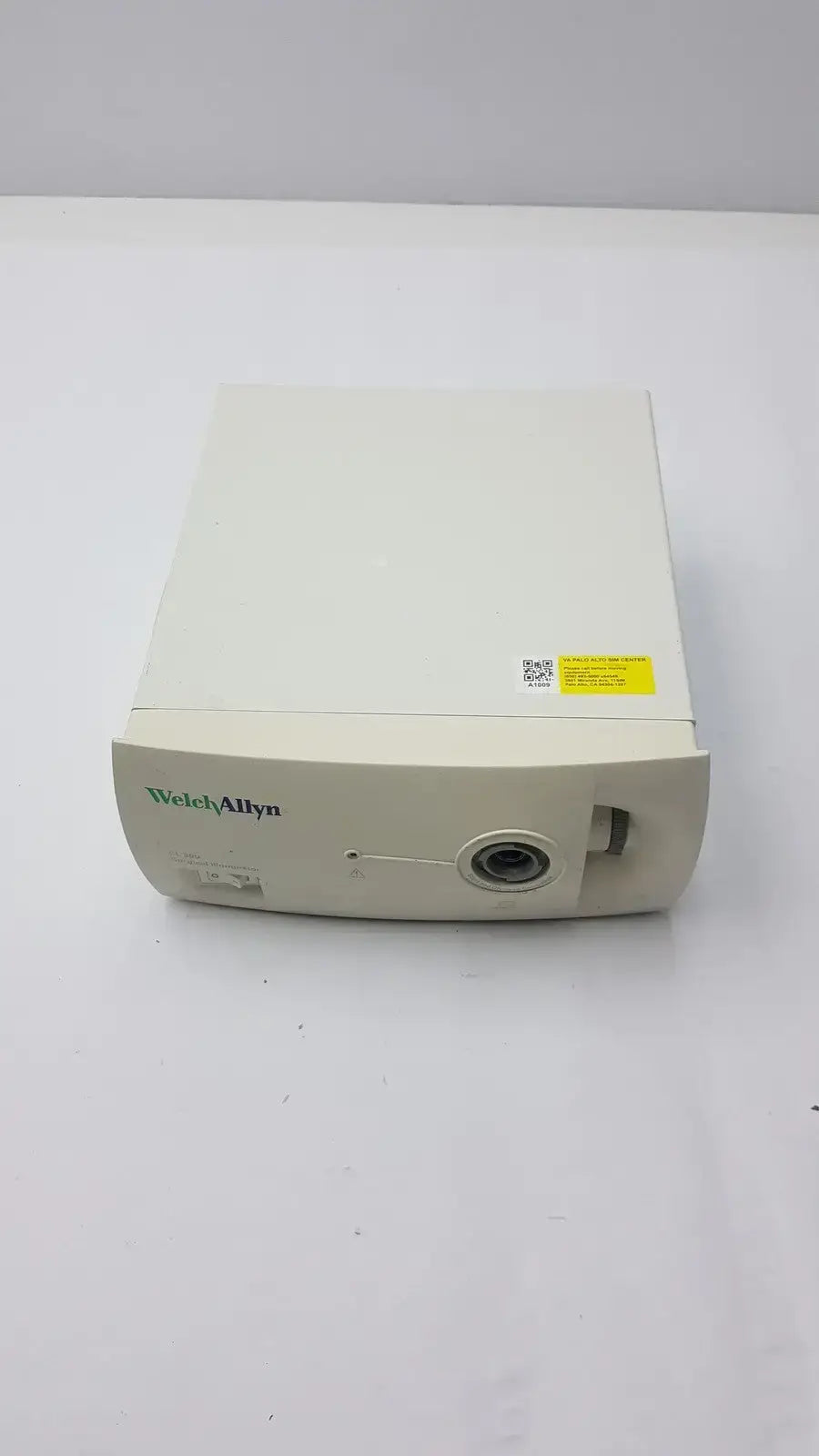 Welch Allyn CL300 Illuminator Light Source 90123 120 V 5.0 Amps
