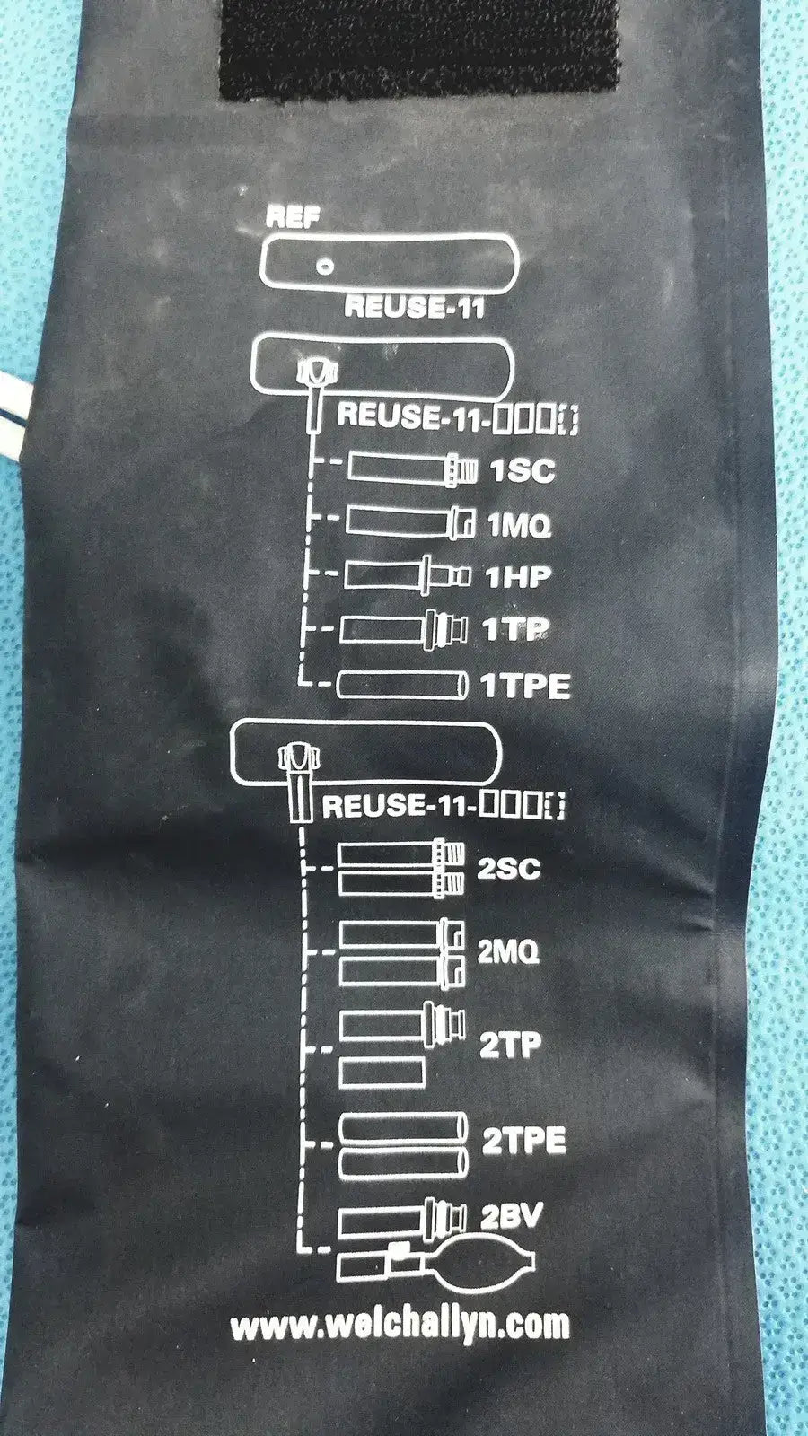 Welch Allyn FlexiPort Adult 11 Blood Pressure Cuff - 25cm 35cm w/ Inflation Bulb