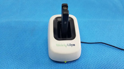 Welch Allyn Illuminator Charging Station