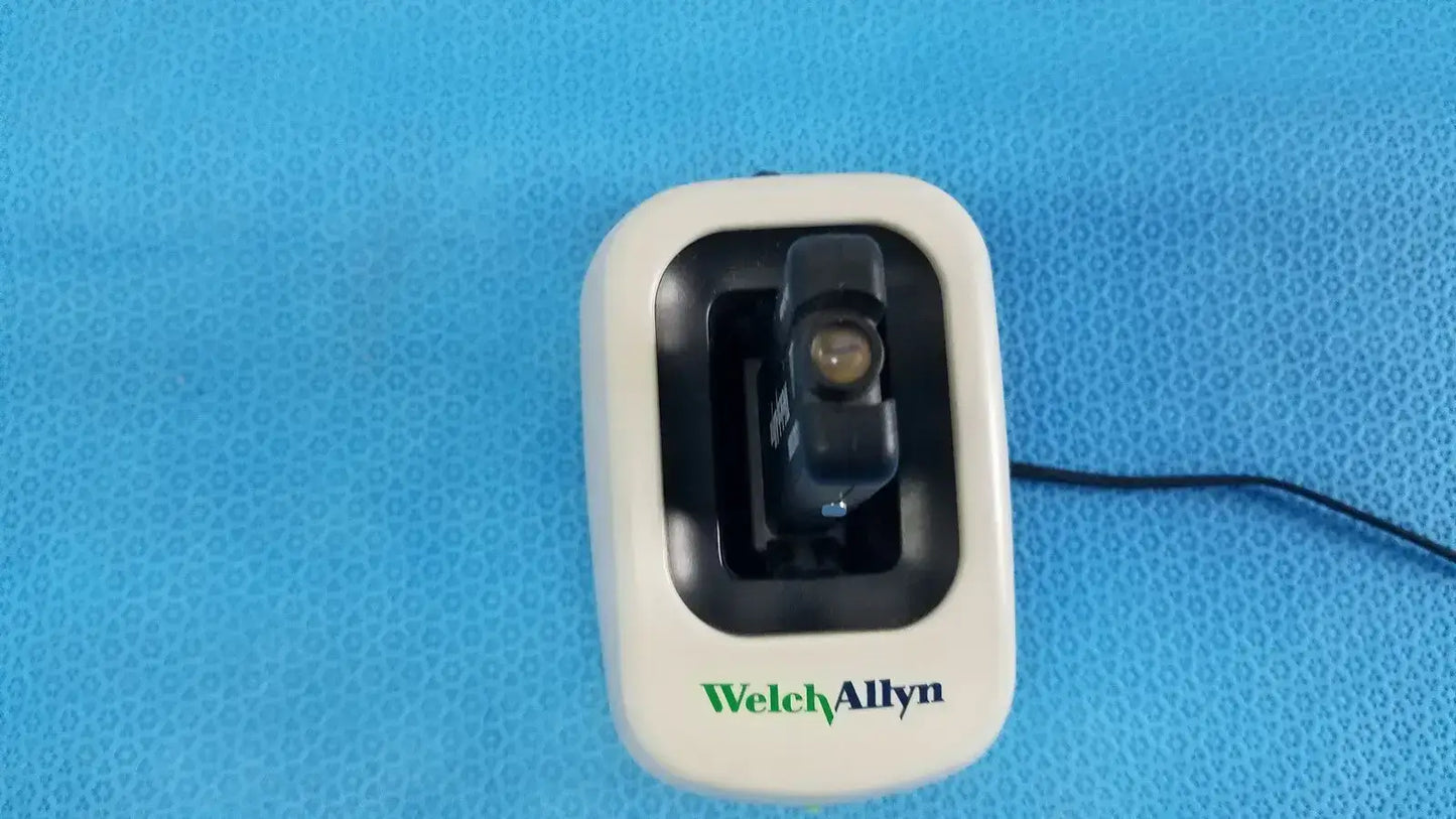 Welch Allyn Illuminator Charging Station