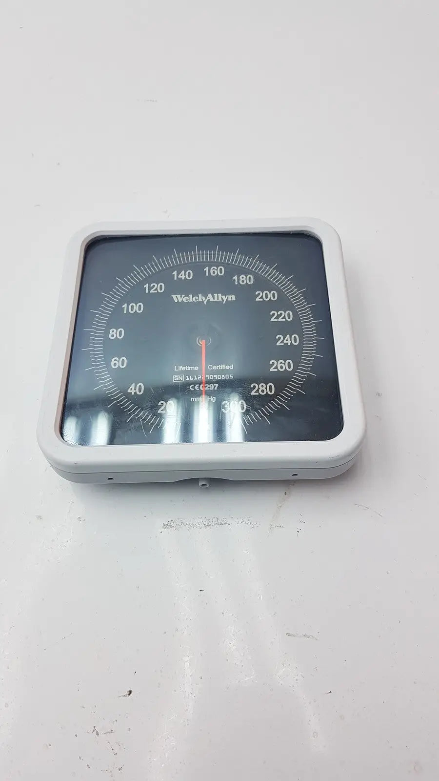 Welch Allyn Lifetime Certified Blood Pressure Monitor/Gauge - Monitor