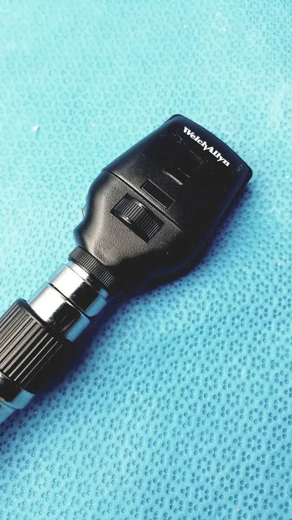 Welch Allyn Wall Mount Transformer with Otoscope & Ophthalmoscope - Diagnostic Set
