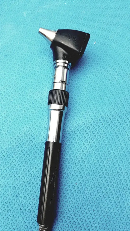 Welch Allyn Wall Mount Transformer with Otoscope & Ophthalmoscope - Diagnostic Set