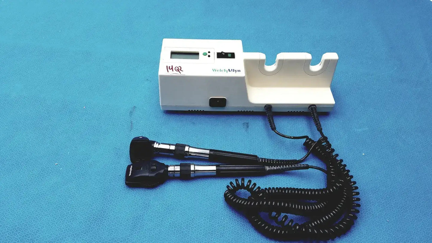 Welch Allyn Wall Mount Transformer with Otoscope & Ophthalmoscope - Diagnostic Set