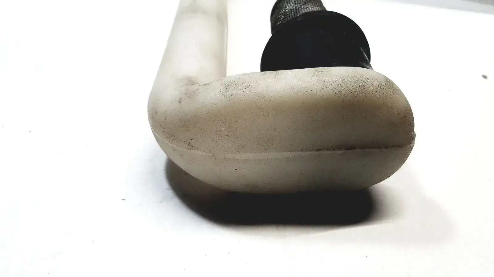 White Plastic Hose Pipe with Filter - Replacement