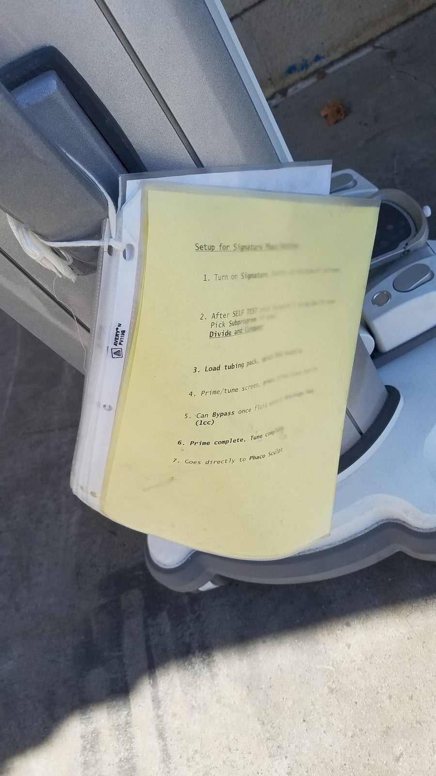 Whitestar Signature Phacoemulsifier with Footswitch