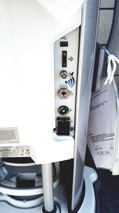 Whitestar Signature Phacoemulsifier with Footswitch