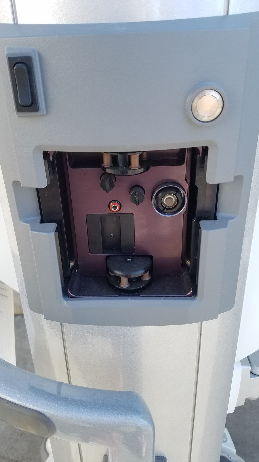 Whitestar Signature Phacoemulsifier with Footswitch