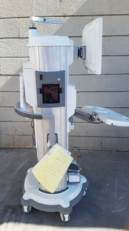 Whitestar Signature Phacoemulsifier with Footswitch