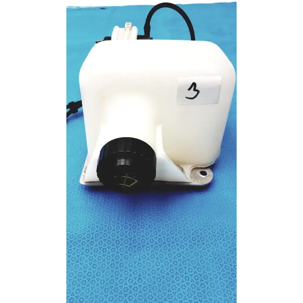 Windshield Washer Fluid Reservoir Tank with Cap