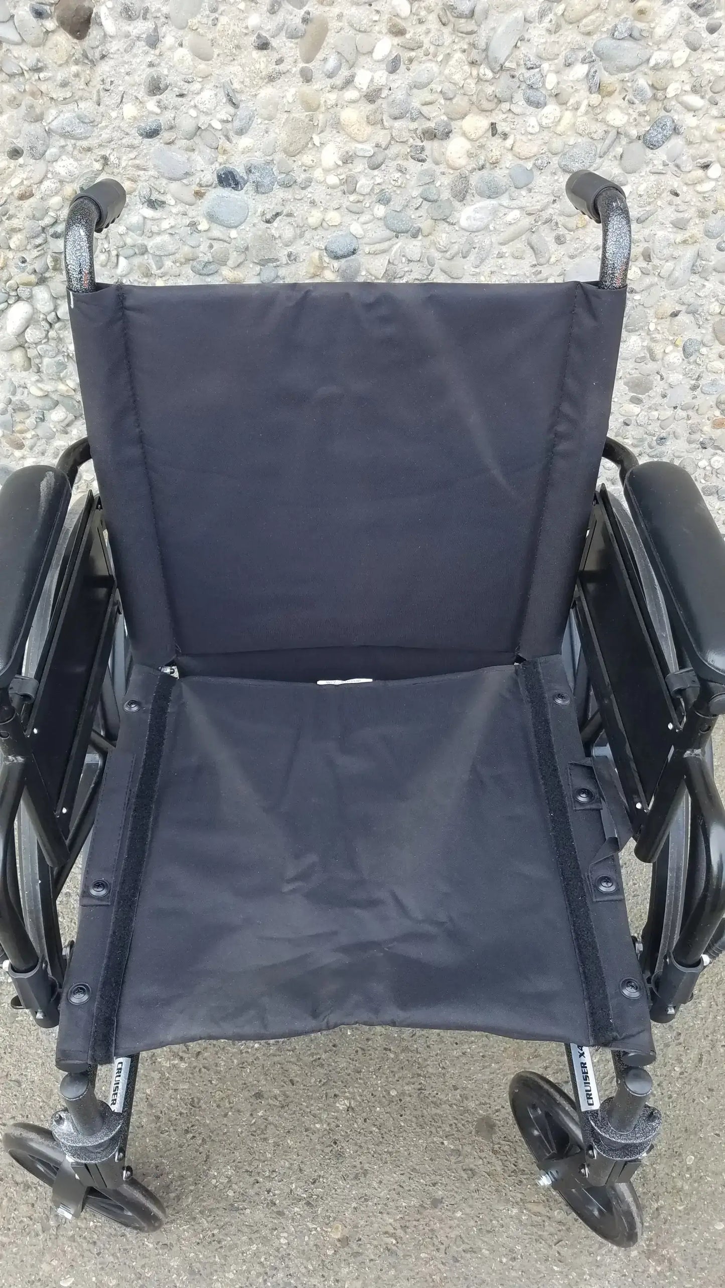 X4 Transport Wheelchair by Drive Medical – Foldable & Lightweight