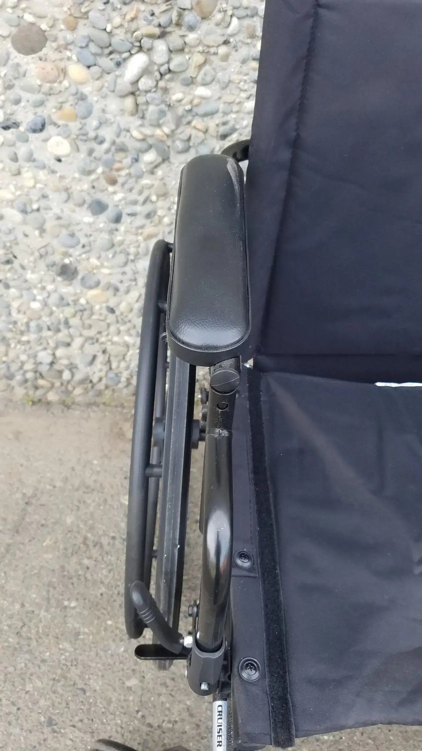 X4 Transport Wheelchair by Drive Medical – Foldable & Lightweight