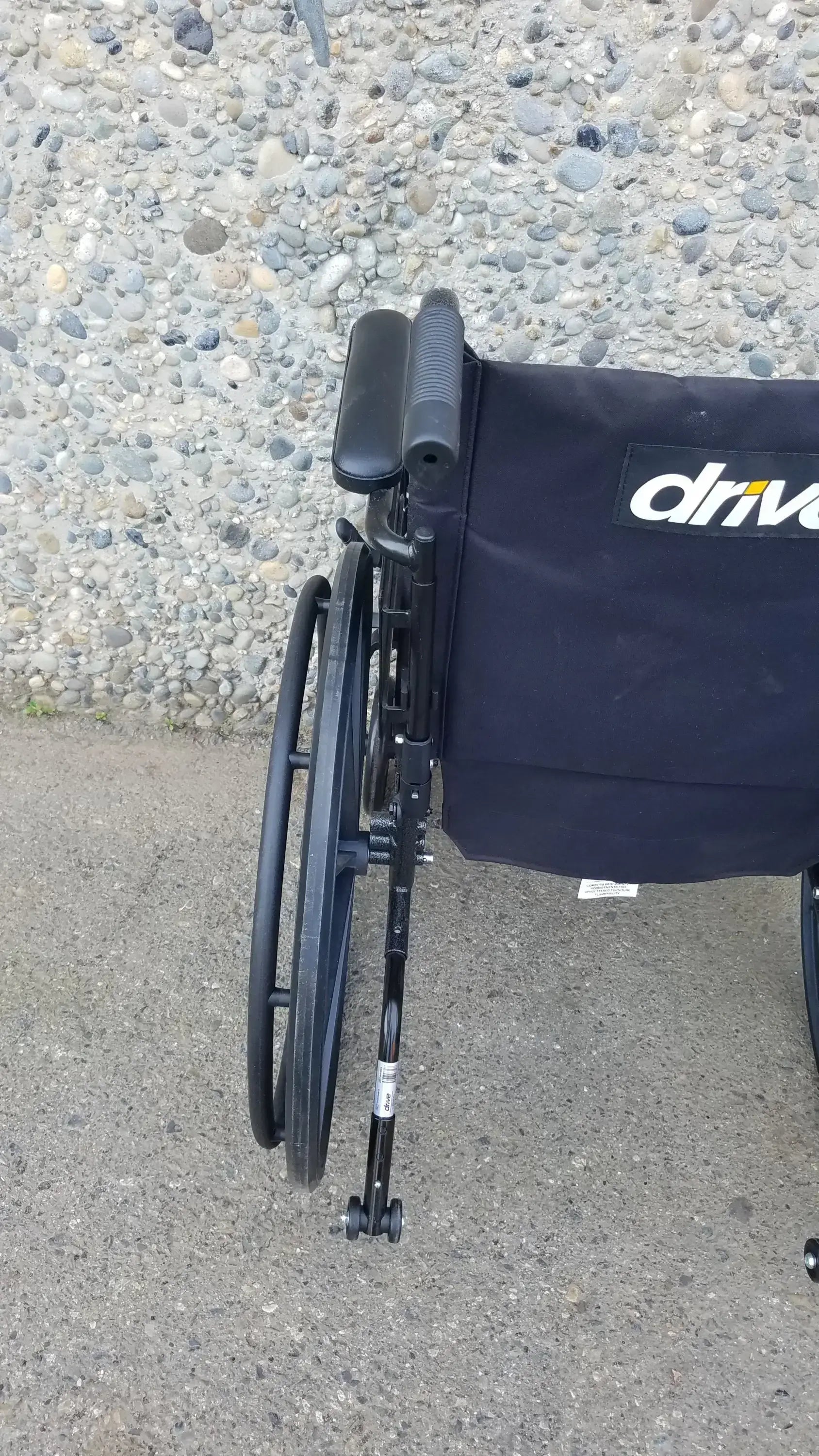 X4 Transport Wheelchair by Drive Medical – Foldable & Lightweight