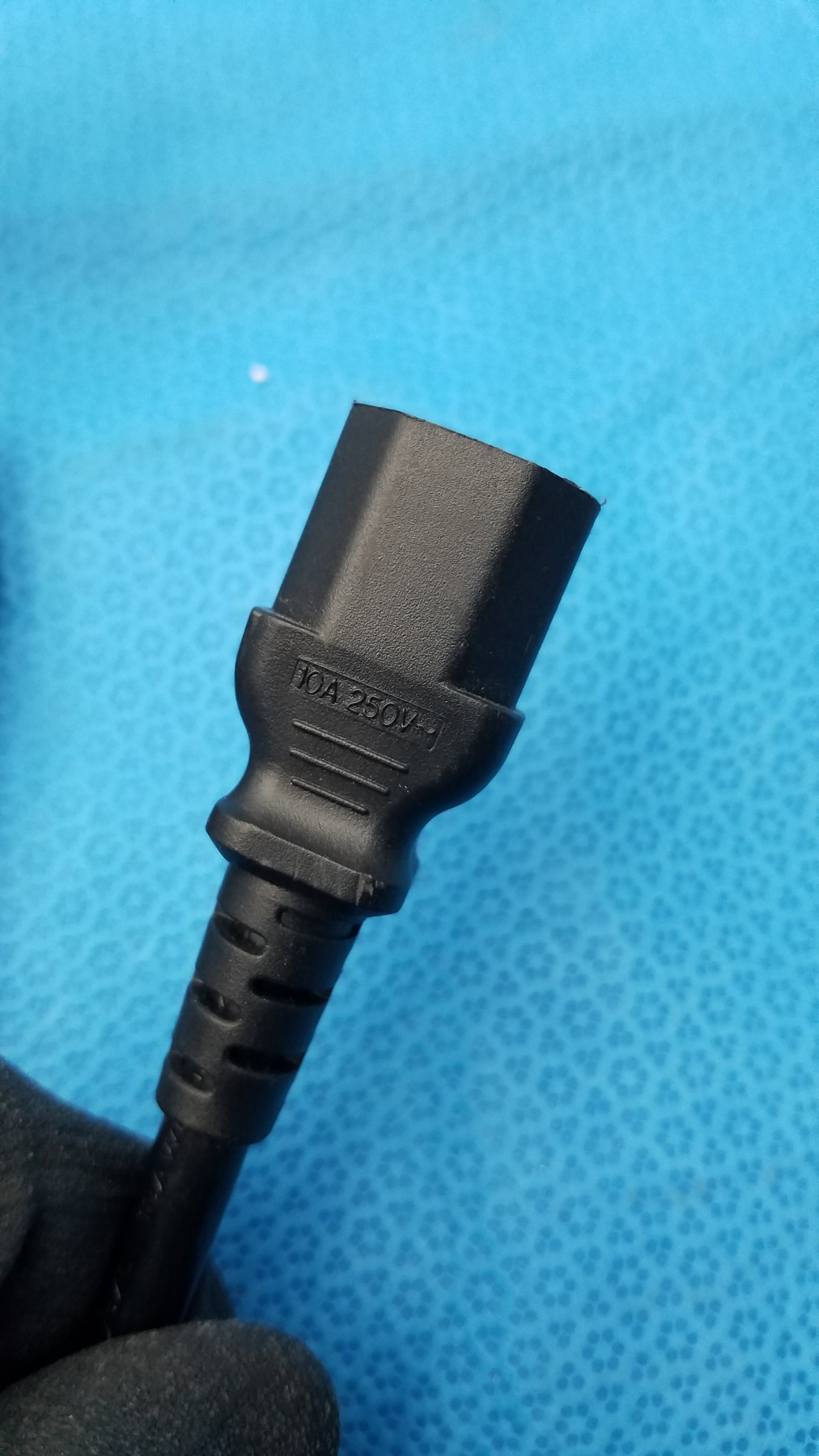 Yung Li YC-12 IEC C14 to Triple C13 Female 3-Way Power Splitter Cord