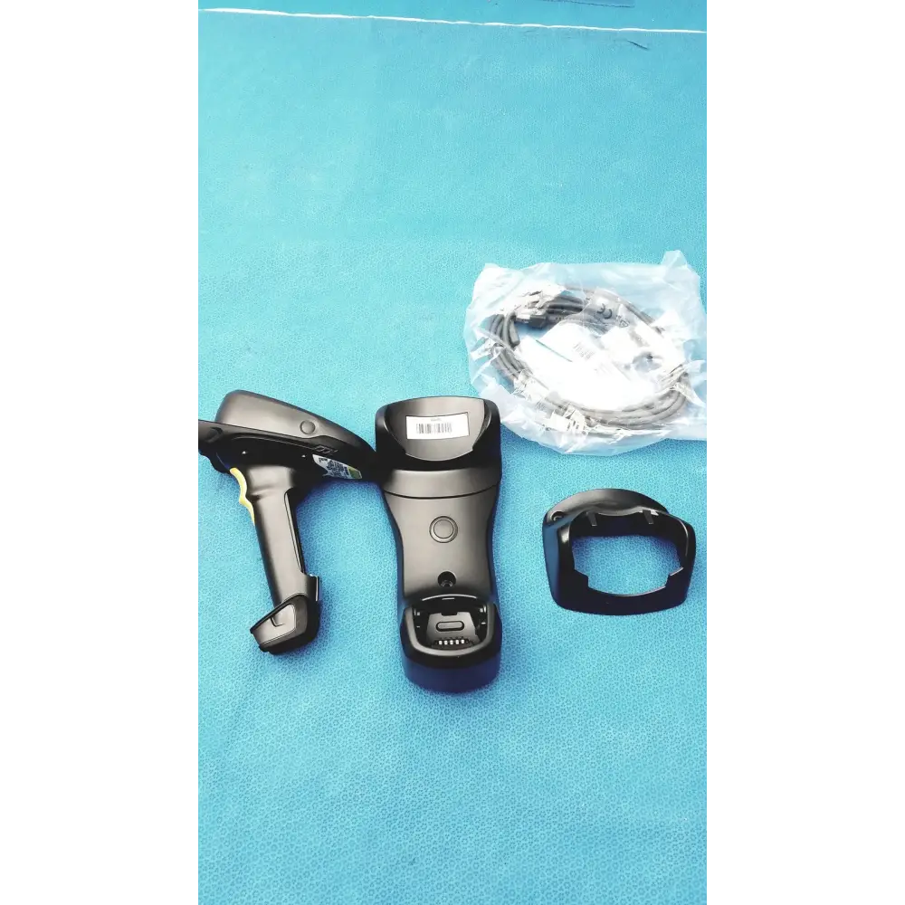 Zebra Barcode Scanner MT2070-SD4D62370WR with Battery Charger