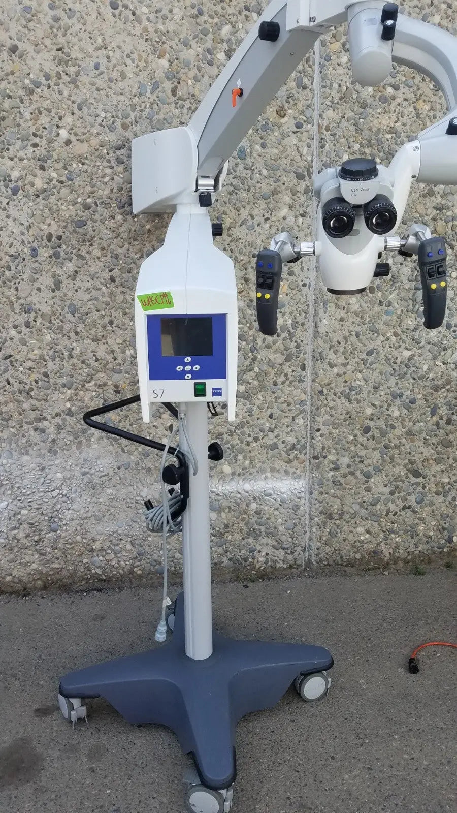 ZEISS OPMI Vario S7 Surgical Microscope – Motorized Zoom, Xenon Light
