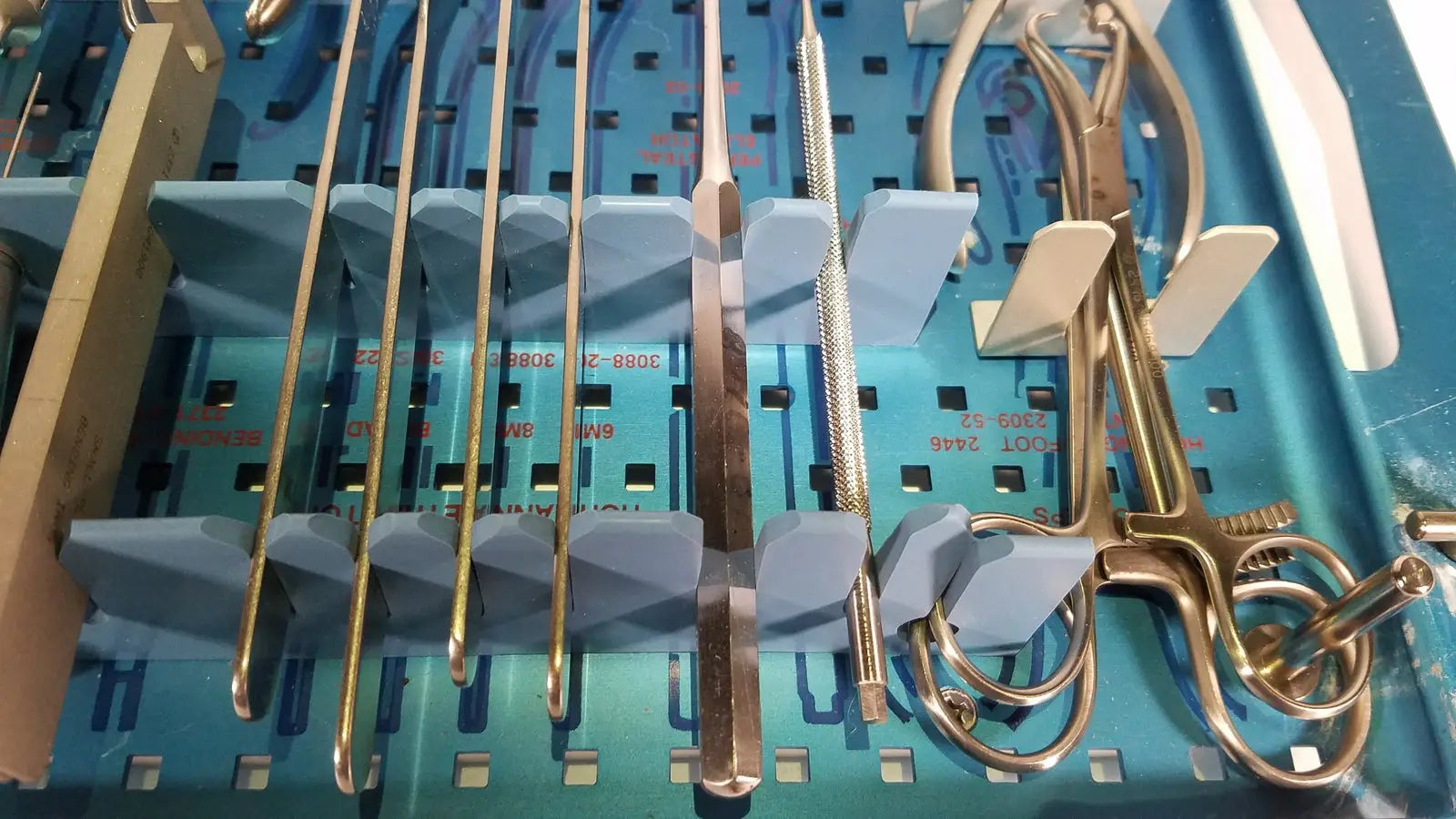 Zimmer Mini Fragment Set 2600-07 Fracture Management - Surgical Instrument