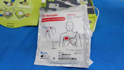 ZOLL AED Plus Automated External with Pads - X12D546617 - Defibrillator