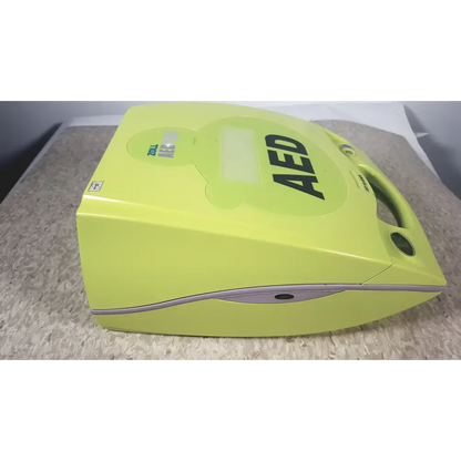 Zoll AED Plus Defibriillator and Carry Case - Automated External Defibrillator (AED)